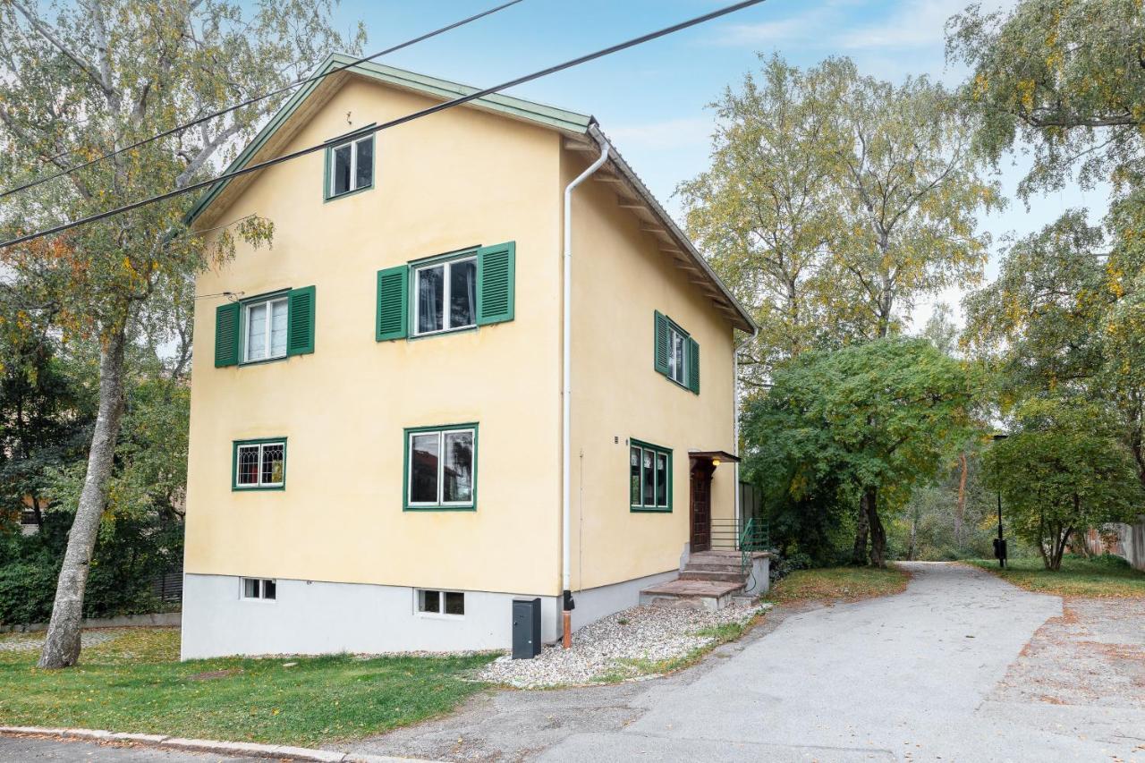 Fantastic 4 Bedroom Home In Bromma With Everything Stockholm Eksteriør bilde