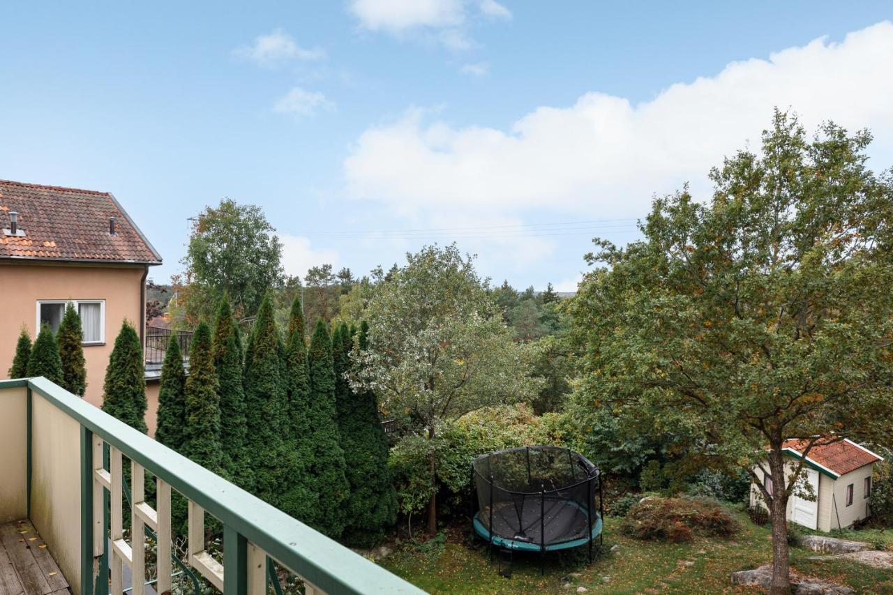 Fantastic 4 Bedroom Home In Bromma With Everything Stockholm Eksteriør bilde